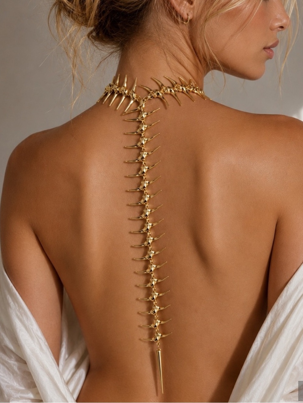 Gold Spine Back Necklace - Picture 8 of 9